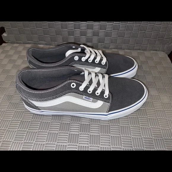 Vans | Shoes | Vans Chukka Low Sidestripe Mens Size 1 New  display picture 1